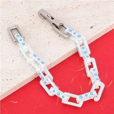 Бяла керамична гривна