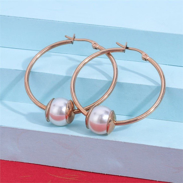 stainless steel huggie hoop earrings