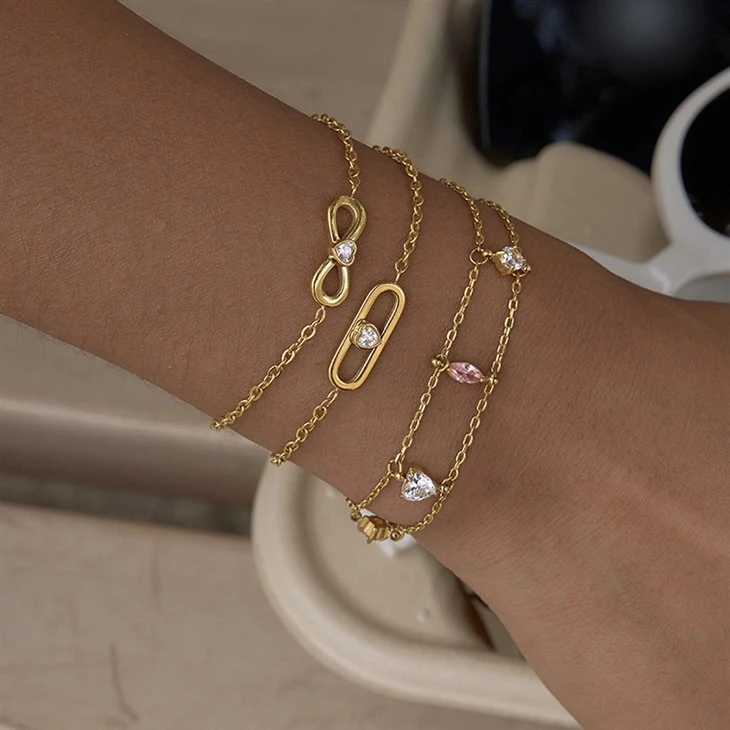 Pastel Pear Heart CZ двуслойна гривна